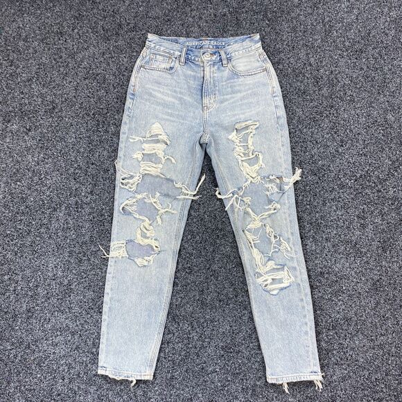 American Eagle Mom Jeans Women Light Wash Distressed Blue Denim Boho Size 0 Reg - Picture 1 of 7